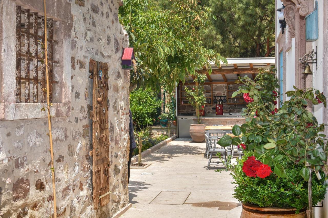 Lunaria Guest House Ayvalı Exterior foto